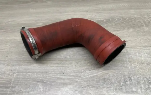 Mercedes-Benz GL X164 Intercooler hose/pipe A1645281882