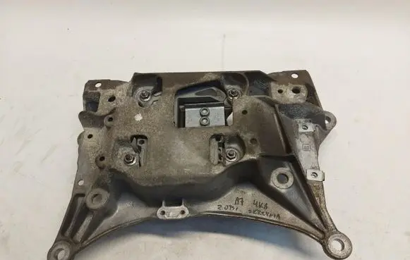 Audi A7 S7 4K8 Gearbox mounting bracket 4K0399115B-JLK01