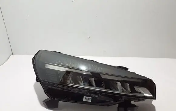 Renault Clio V Headlight/headlamp 260103507R