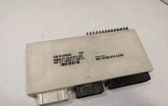 BMW 5 E39 Central body control module 61356913523 61356942042