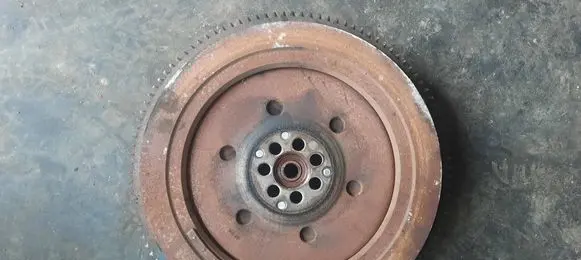 Iveco Daily 4th gen Dual mass flywheel 