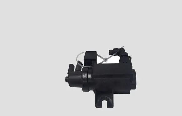 BMW 5 E60 E61 Turbo solenoid valve 70206301 780539101