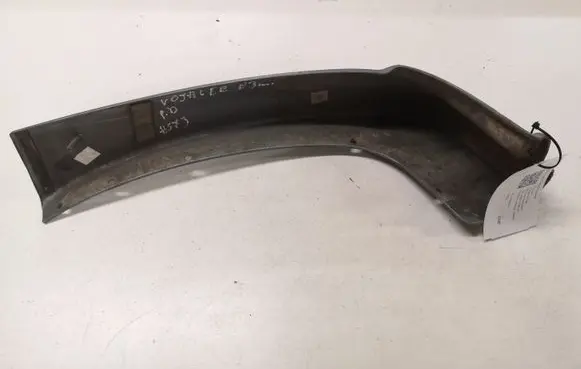 Chrysler Voyager Front arch trim RQ66TRMAD 37377