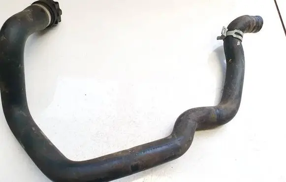 BMW 5 GT F07 Engine coolant pipe/hose 15470010CZ