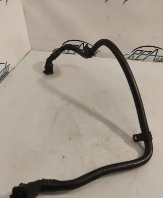 Volvo V70 Oil cooling pipe H23353