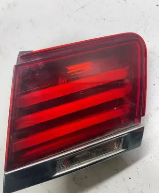 BMW 7 F01 F02 F03 F04 Tailgate rear/tail lights 7300272 27000206 7000206A