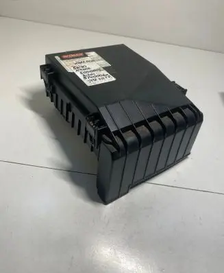 Volkswagen Touran I Fuse box set 1K0937124H