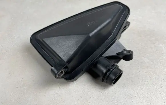 Intake resonator
