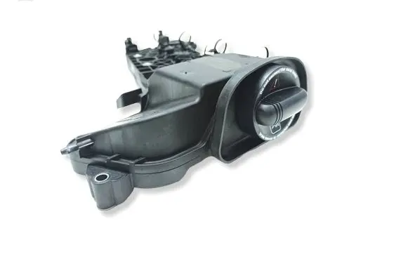 Nissan Navara D23 Oil filler cap 152577731R