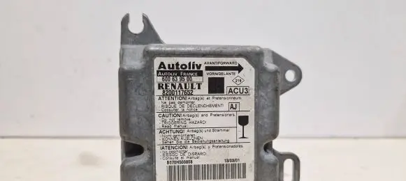 Renault Scenic I Airbag control unit/module 8200117652