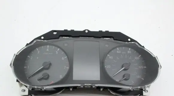 Nissan Pulsar Speedometer (instrument cluster)