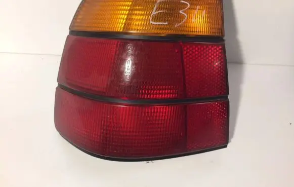 BMW 5 E34 Rear/tail lights 83515570L 33744631
