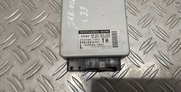 Toyota Yaris Power steering control unit/module 896500D295