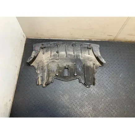 BMW X5 E70 Engine splash shield/under tray 7233967 14917311 7233968