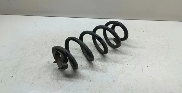 BMW 2 F46 Rear coil spring