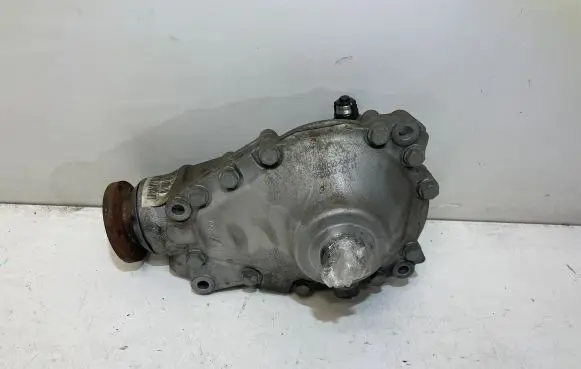 BMW 3 F30 F35 F31 Front differential 7578157