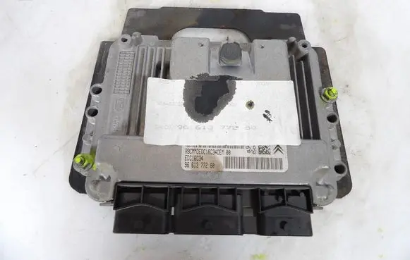 Citroen C4 I Engine control unit/module ECU 9661377280