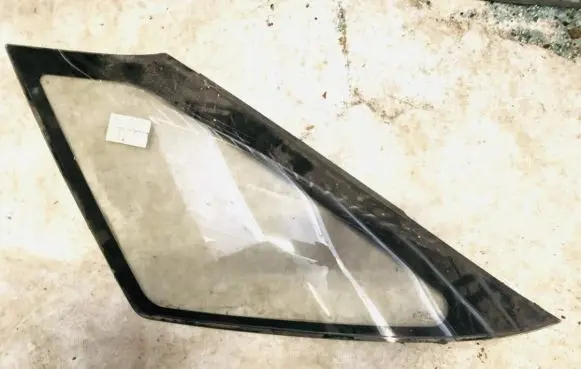 Ford Scorpio Rear side window