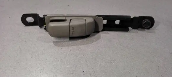 Nissan X-Trail T30 Seat belt adjustment rail 