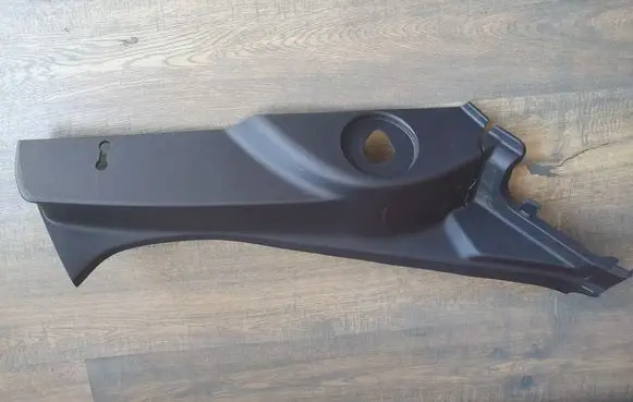 Toyota Auris E180 Rear seat side bottom trim 6255102320