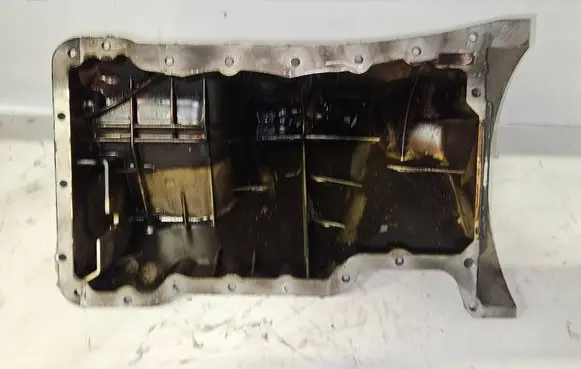 Mercedes-Benz A W169 Oil sump a2660100300