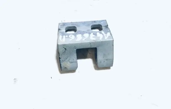BMW 1 E81 E87 Rear door lower hinge