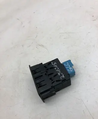 Mercedes-Benz GLC C254 USB socket connector 