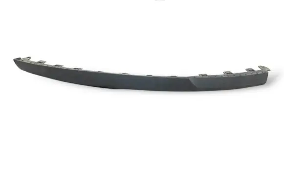 Front bumper lip
