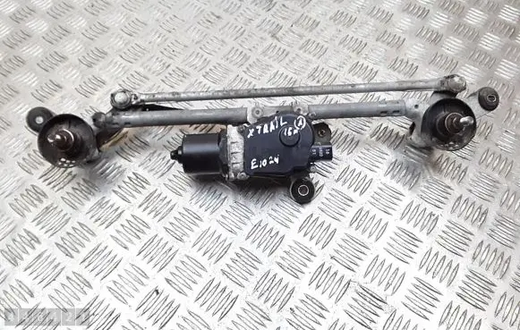 Nissan X-Trail T32 Front wiper linkage WM07C