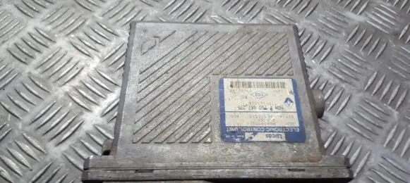 Renault Megane I Engine control unit/module HOM7700867275