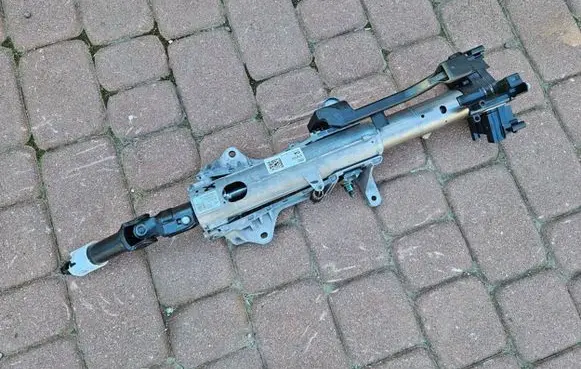 Opel Insignia B Steering wheel axle 84625121