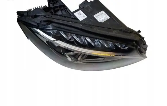 Mercedes-Benz C W205 Headlight/headlamp
