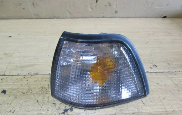 BMW 3 E36 Front indicator light 48703 01102 P21W