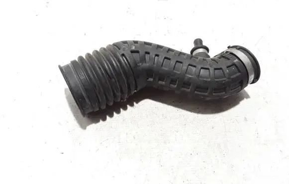 Renault Koleos I Air intake duct part 1026324S01