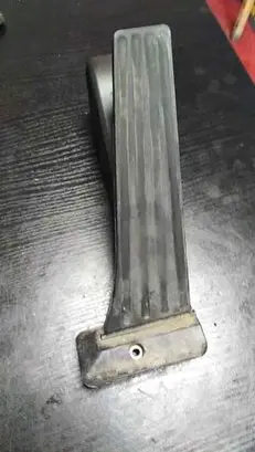 BMW 1 E81 E87 Accelerator throttle pedal 74766500