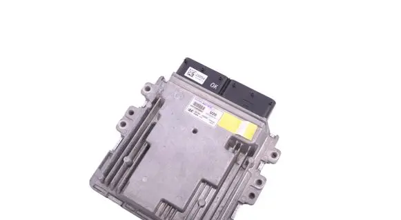 Hyundai Tucson TL Engine control unit/module 391992U000
