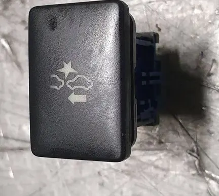 Toyota Auris E180 Other switches/knobs/shifts 847700K020