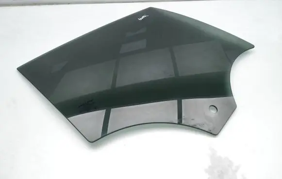 Jaguar I-Pace Rear door window glass