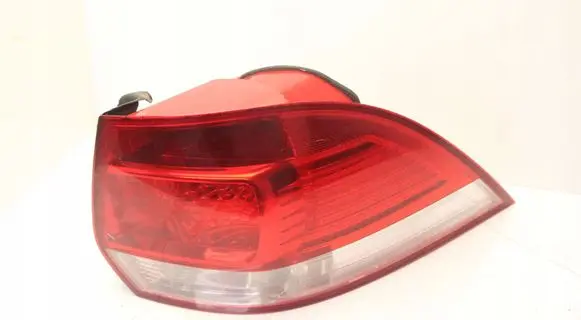 Volkswagen Golf V Rear/tail lights