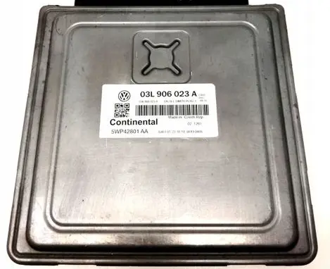 Skoda Octavia Mk2 (1Z) Engine control unit/module 03L906023A