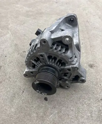 BMW 2 F22 F23 Generator/alternator 8645325 05S24 104210590