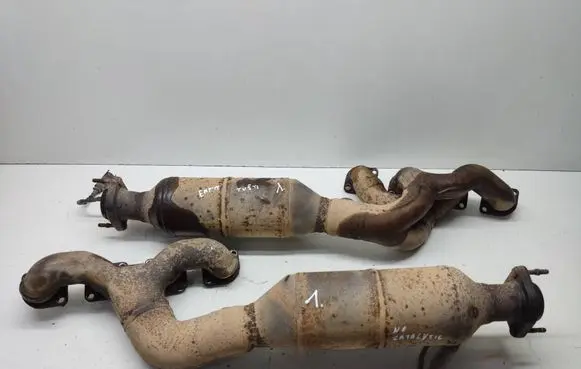 BMW 7 E65 E66 Exhaust manifold 7505784 445441
