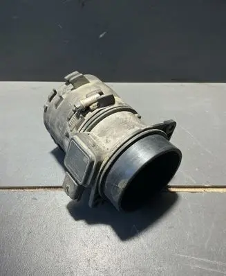 Volvo V50 Mass air flow meter 9645948980 002057111