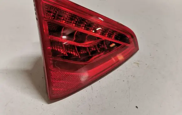 Audi S5 Facelift Tailgate rear/tail lights 8T0945093D