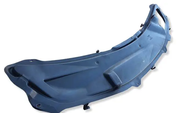 Mercedes-Benz ML W164 Wiper trim 1648800205