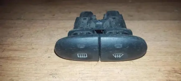 Ford Mondeo MK II Windscreen/window heater switch 97bg18k574ac 97bg-18k574-ac