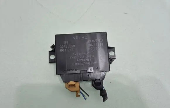 Volvo XC90 Parking PDC control unit/module 30765690
