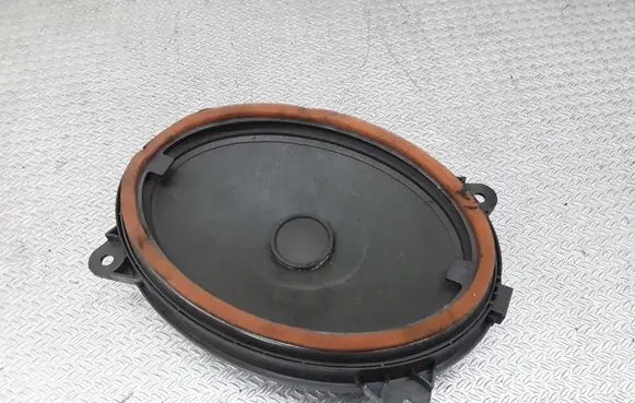 Subaru Outback (BS) Front door speaker 7957002701A