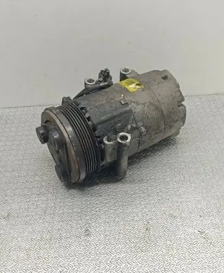 Ford Focus Air conditioning (A/C) compressor (pump) 4M5H19D629