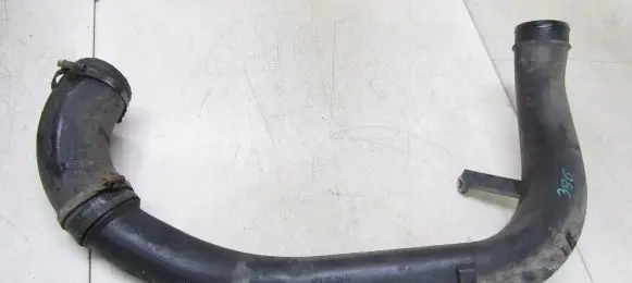 Volvo V60 Intercooler hose/pipe 31355268